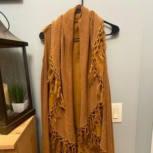 Women’s Shawl/Wrap one size